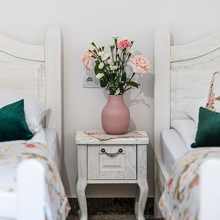 Modra Sikorka Villa Смардзевице Екстериор снимка